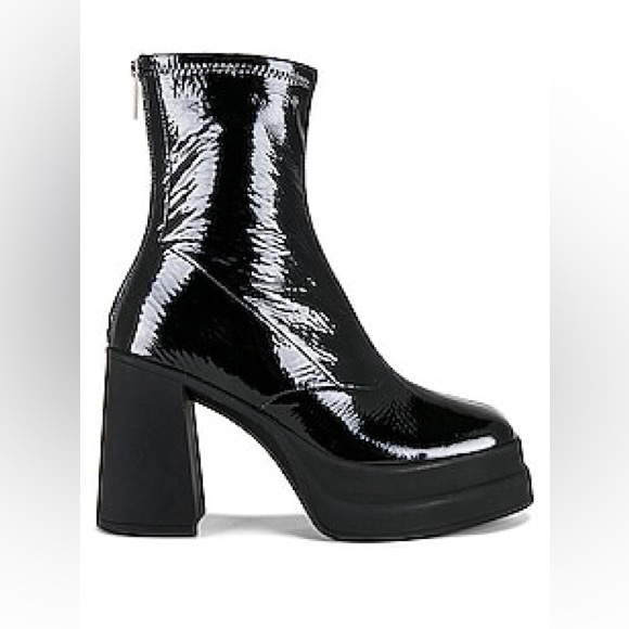 NWOB Women Free People Double Stack Platform Boot in Black Patent size 38.5 - Picture 2 of 11